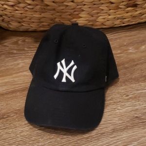 New York Yankee's hat